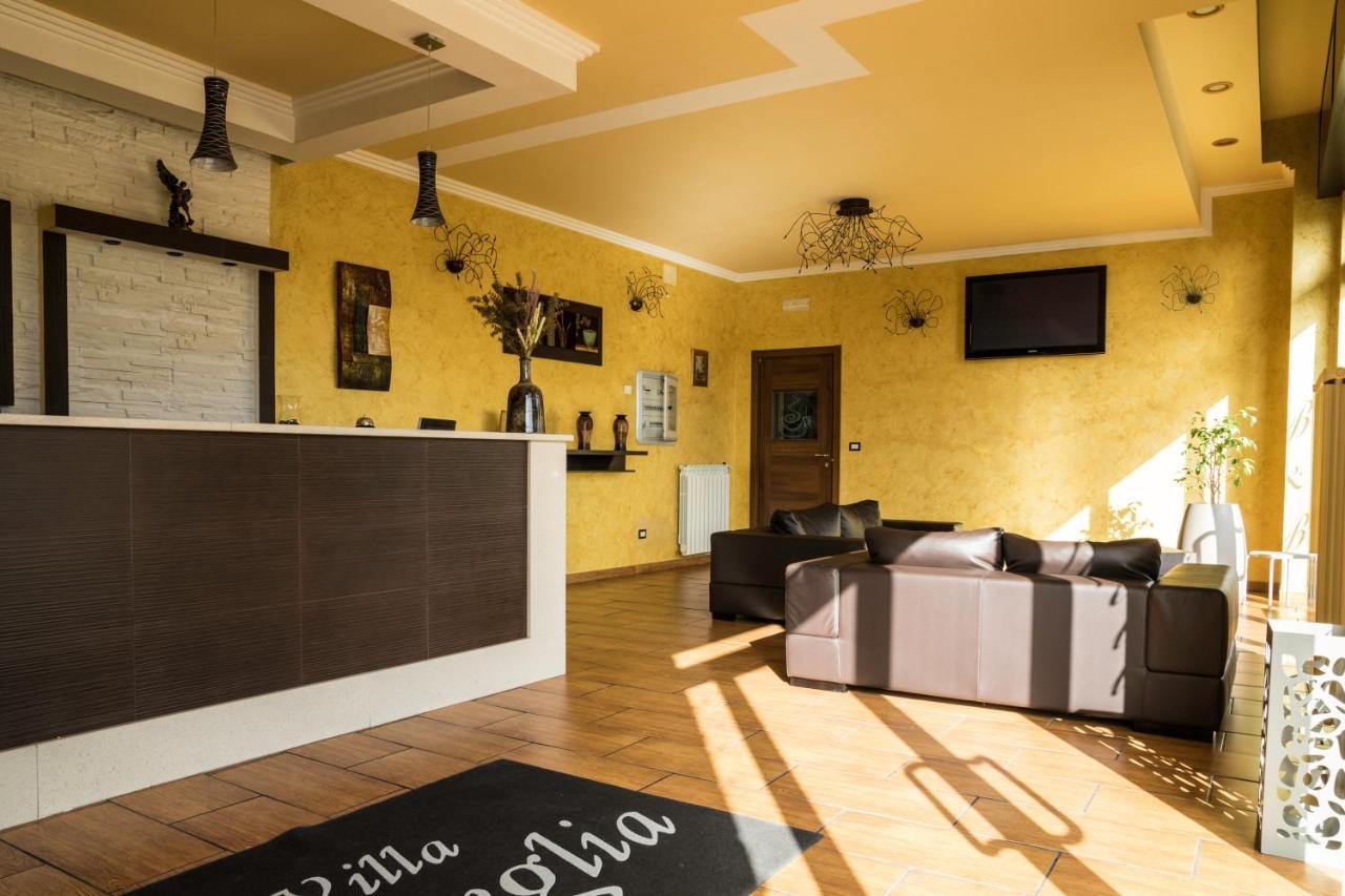 Affittacamere Villa Bisceglia Monte Sant'Angelo Ngoại thất bức ảnh