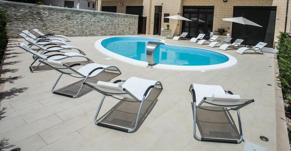 Affittacamere Villa Bisceglia Monte Sant'Angelo Ngoại thất bức ảnh